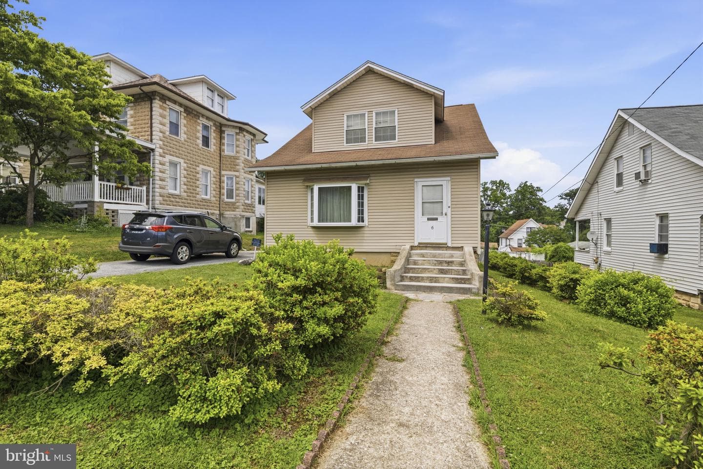6 Chesley Avenue