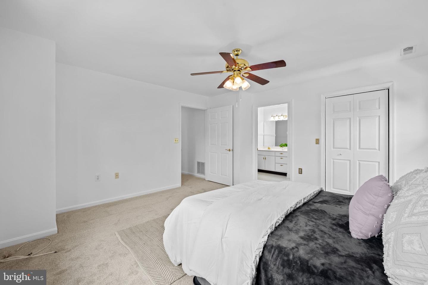 3901 Hannon Court #3e photo 13