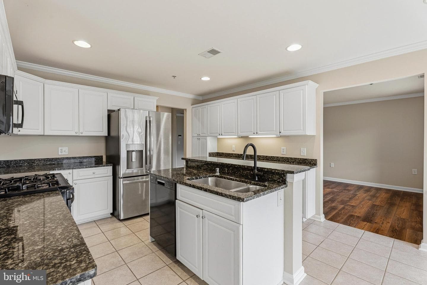 12240 Roundwood Road #509 photo 11