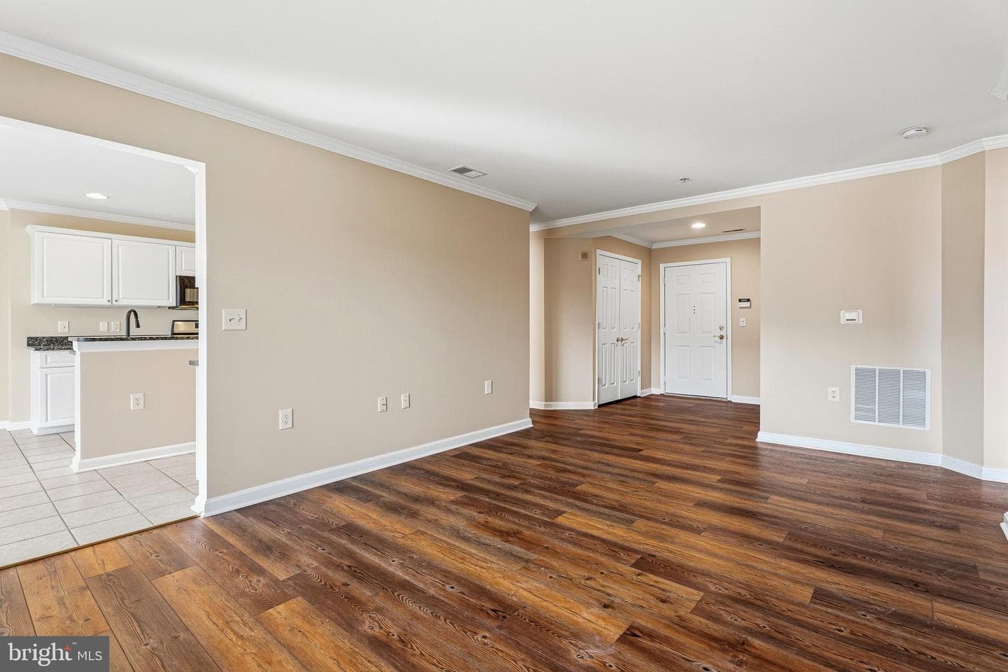 12240 Roundwood Road #509 photo 7