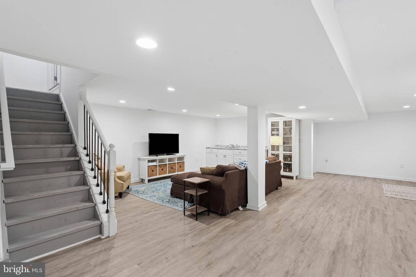 2405 Burlwood Road photo 20