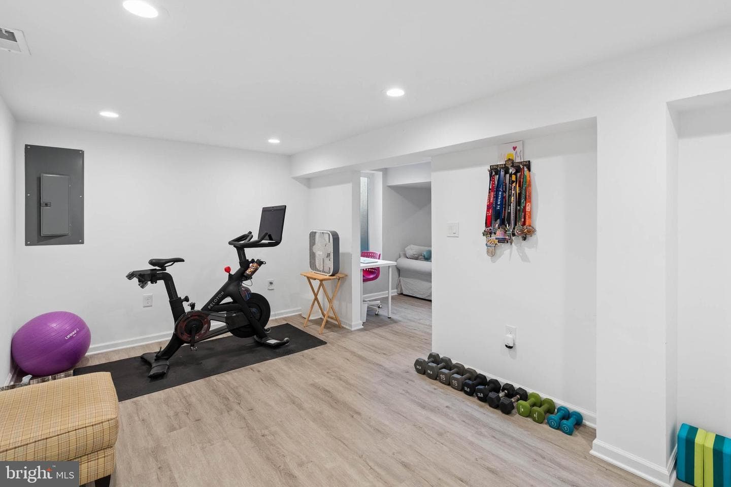 2405 Burlwood Road photo 22