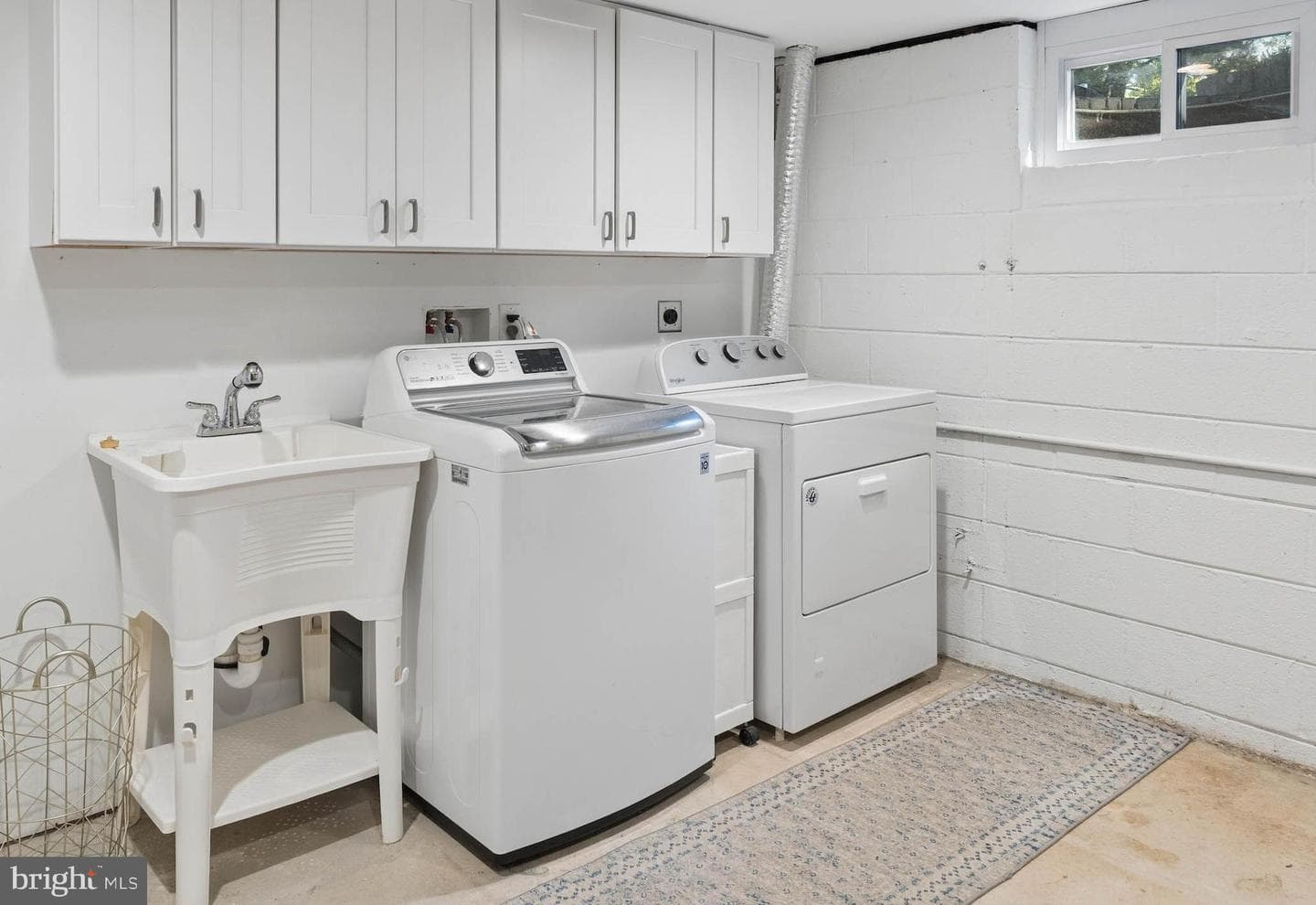 2405 Burlwood Road photo 25