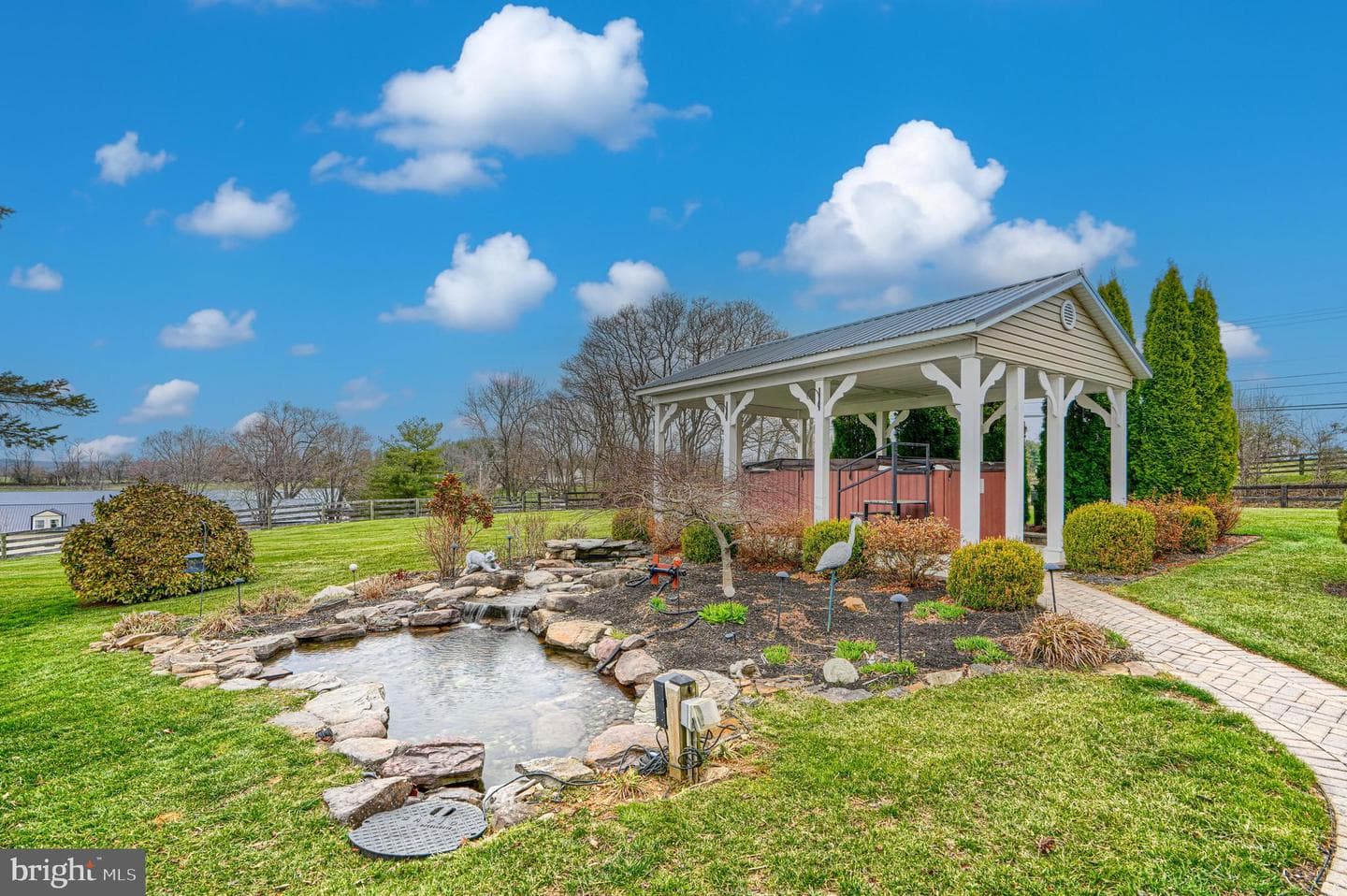 16104 Carroll Rd photo 6