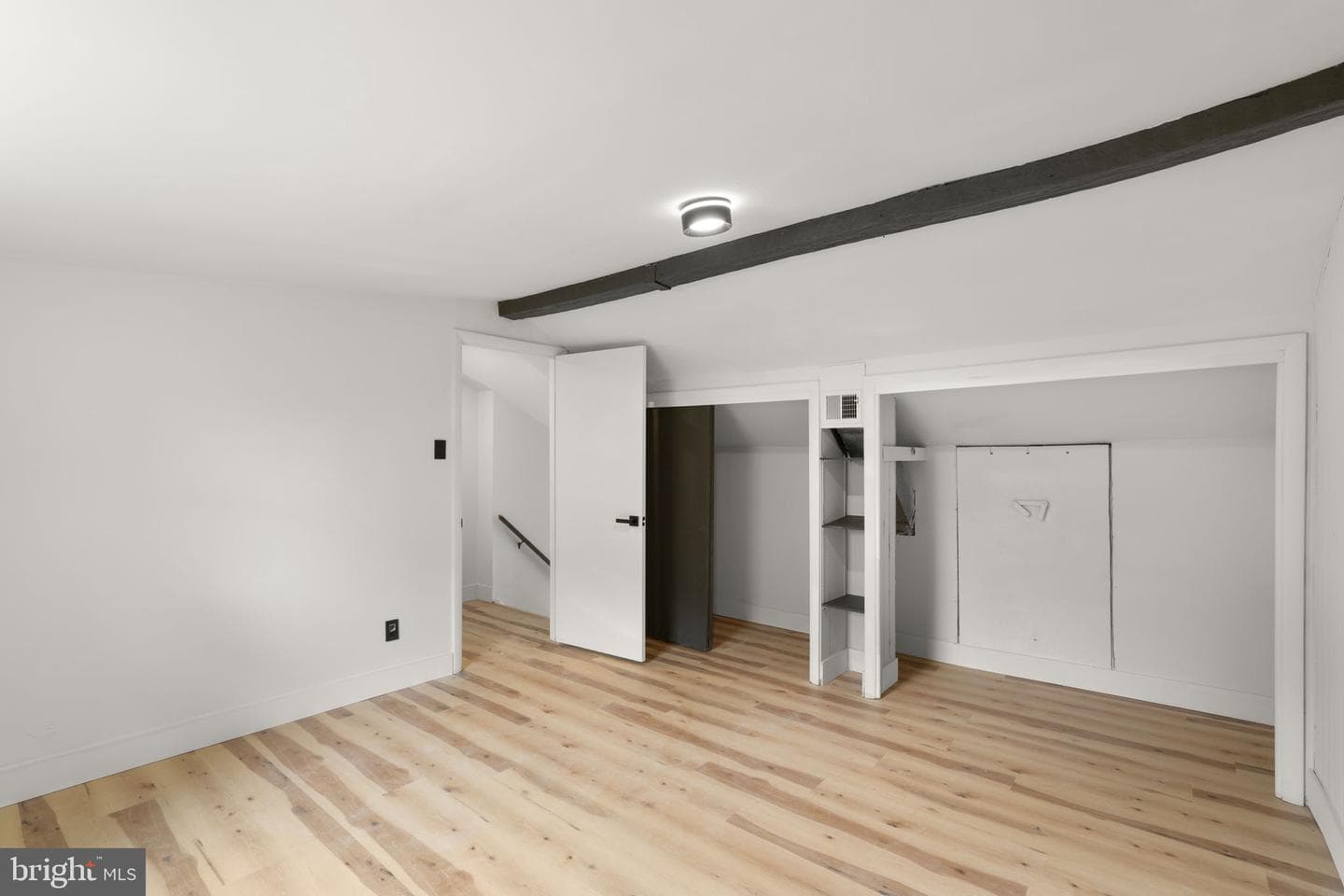 577 Brook Road photo 29