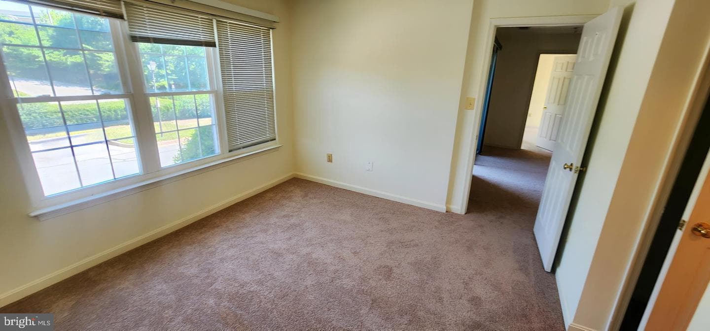 8907 Stone Creek Place #201 photo 9