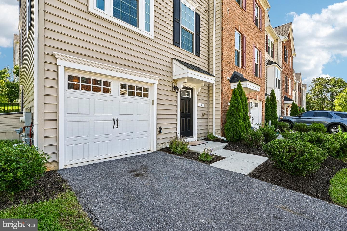 1 Gates Park Court photo 5