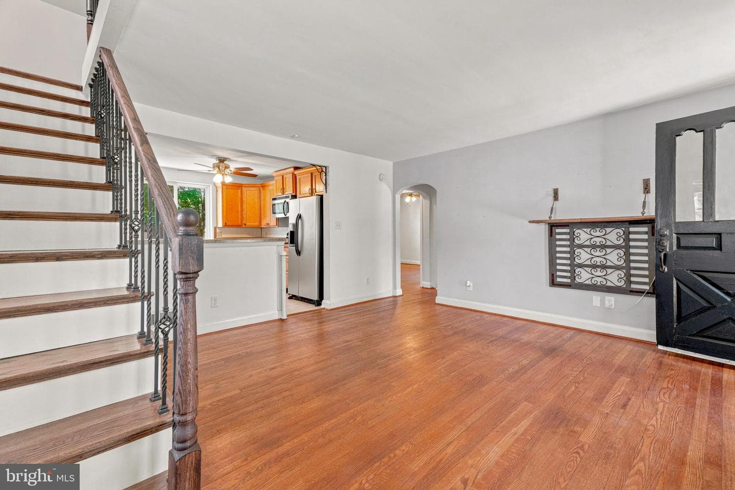 9945 Hilltop Drive photo 9