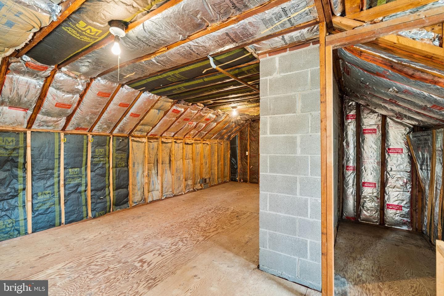 16010 Falls Road photo 50