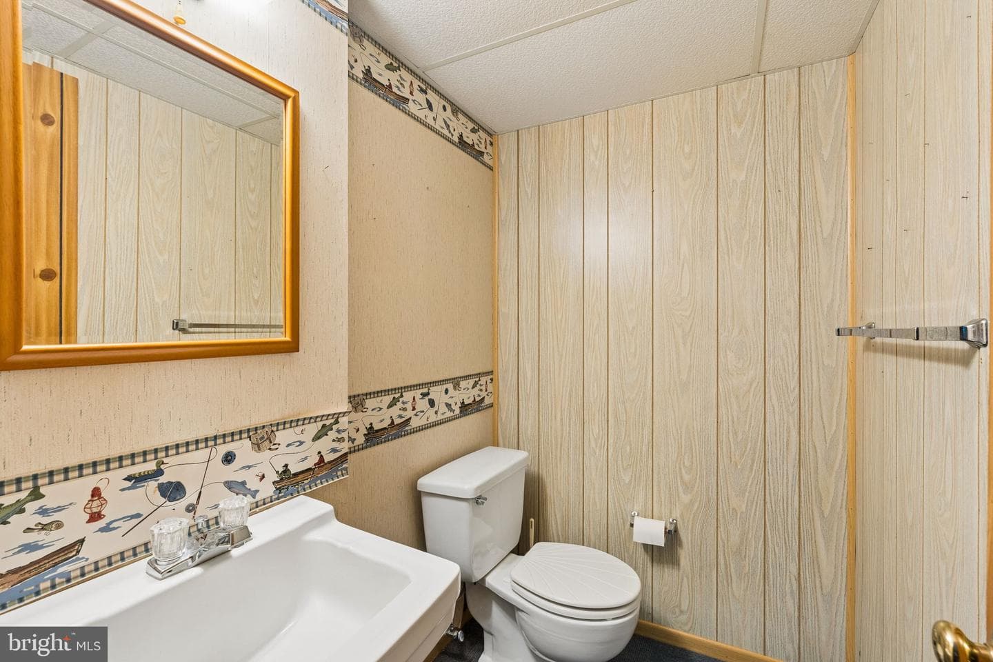 16010 Falls Road photo 60