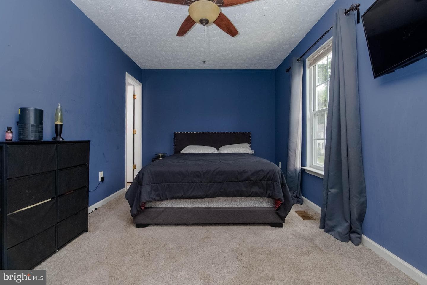 2021 Hackberry Road photo 16