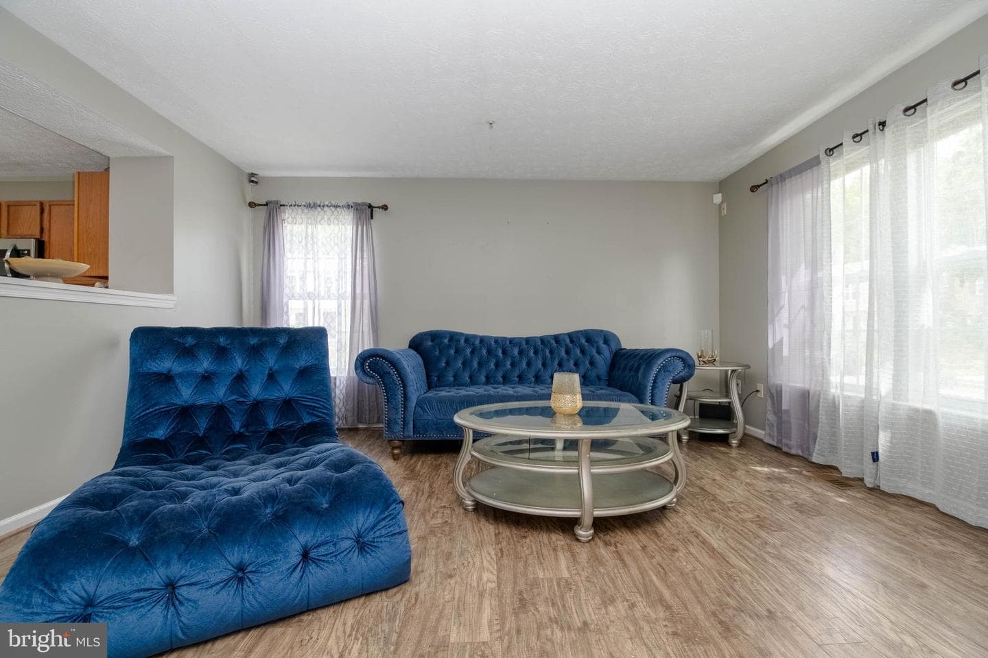 2021 Hackberry Road photo 5