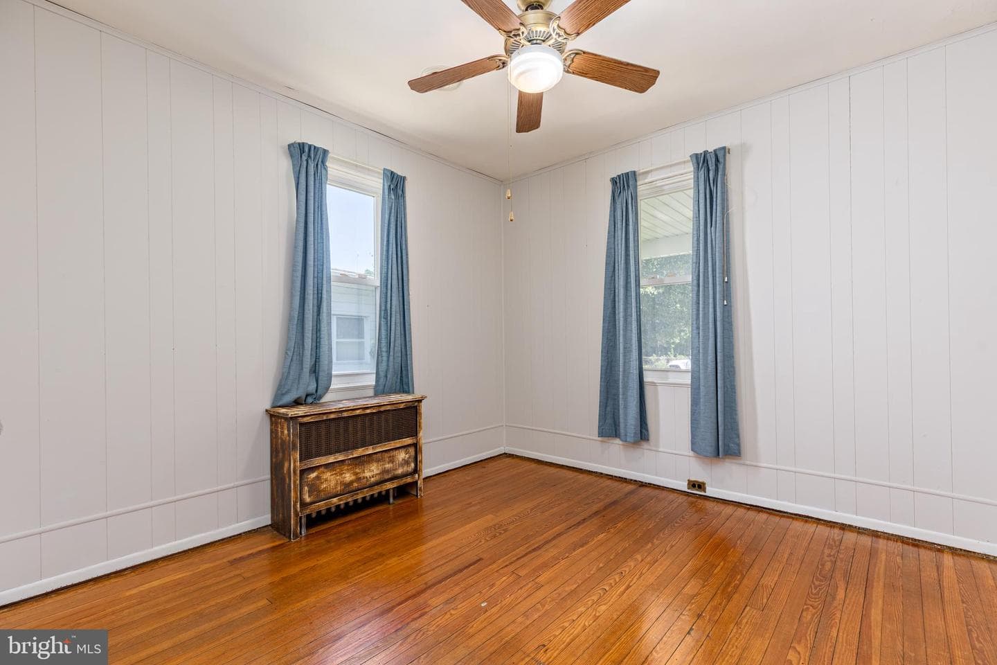 6426 Sherwood Road photo 22