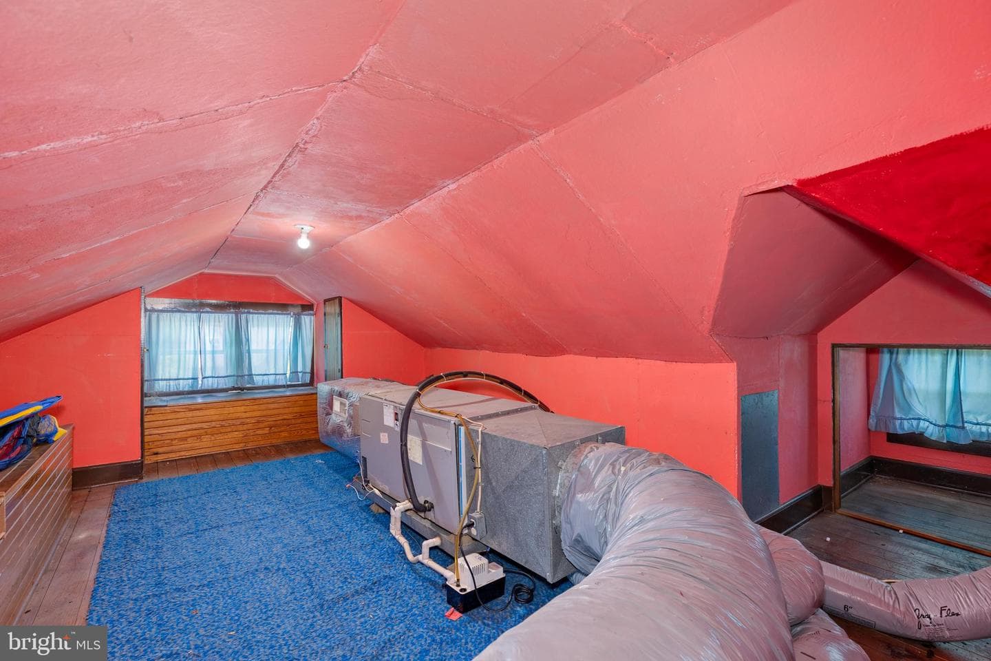 6426 Sherwood Road photo 26
