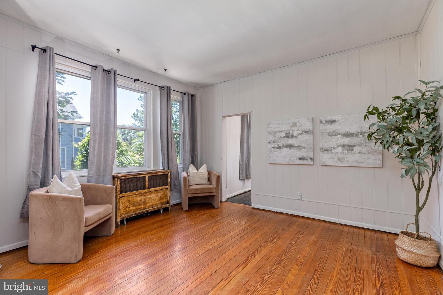 6426 Sherwood Road photo 7