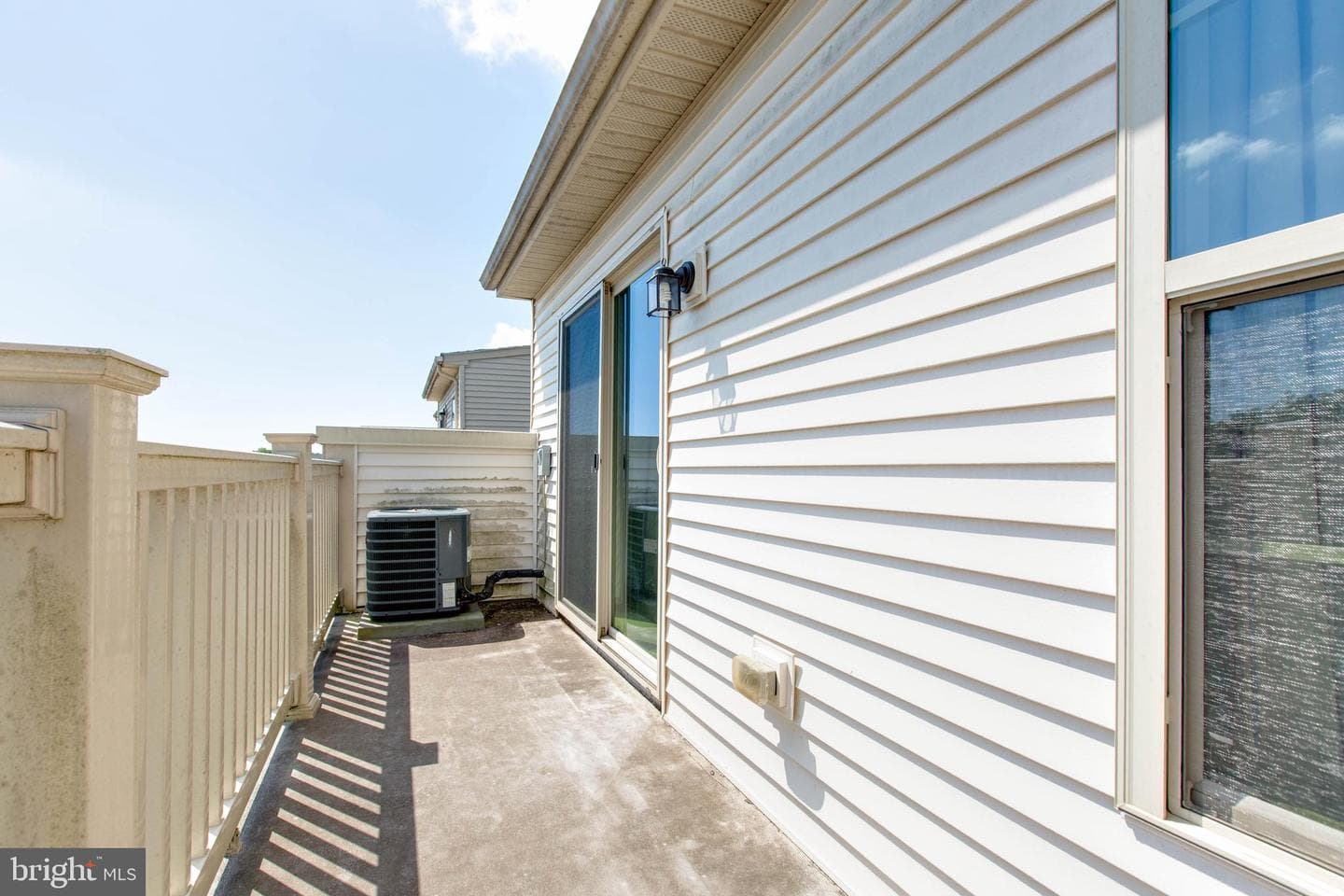807 Foxleigh Way photo 42