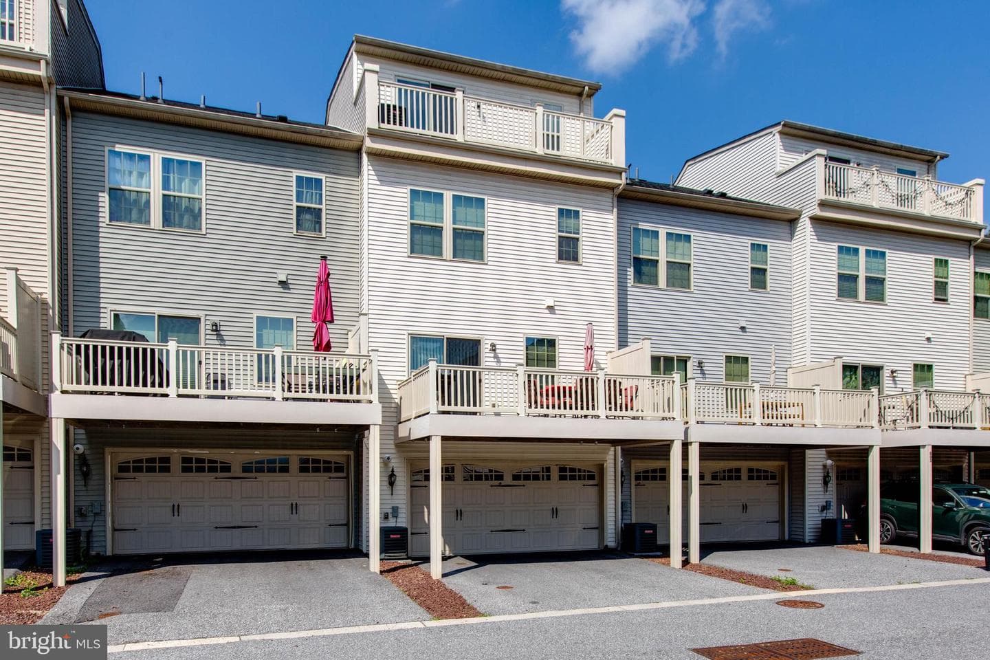807 Foxleigh Way photo 43