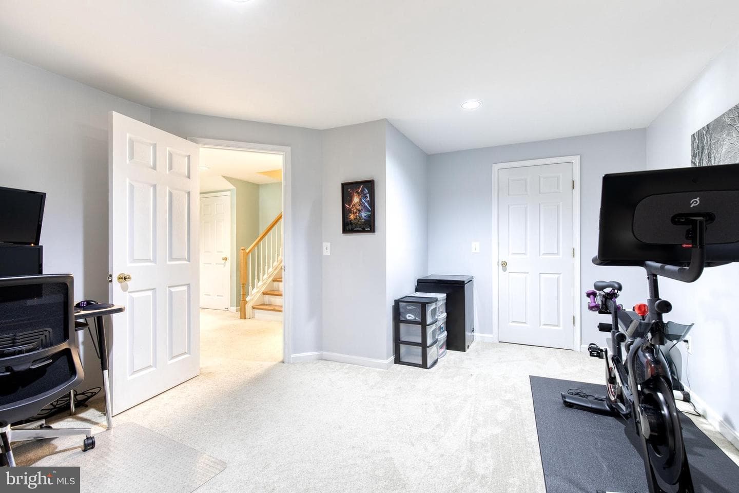 752 Leister Drive photo 34