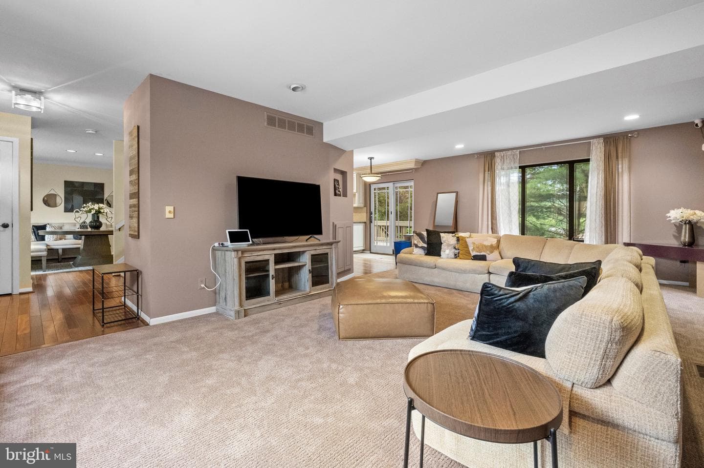3 Oak Hill Court photo 3