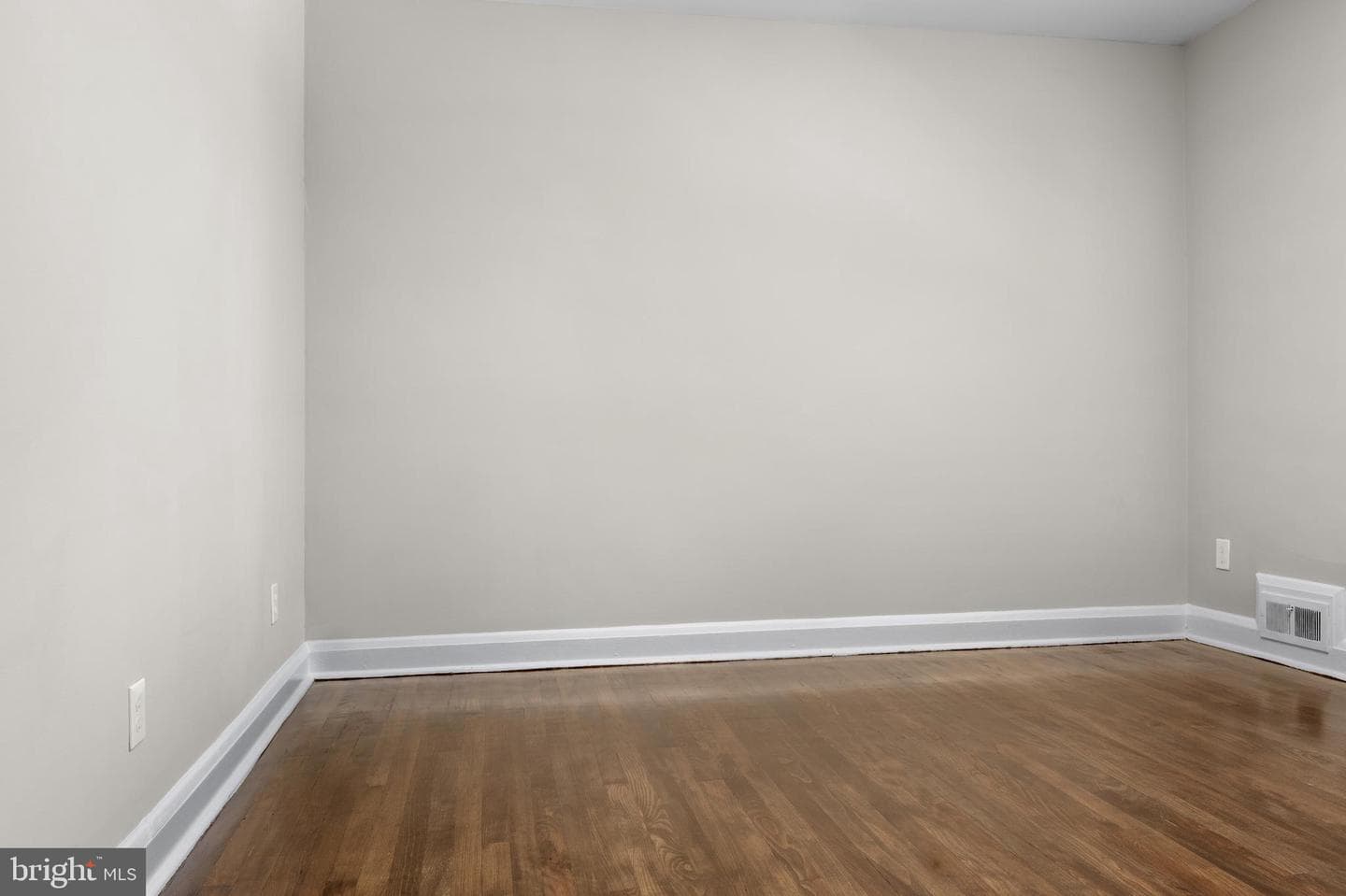 38 Briarwood Road photo 23