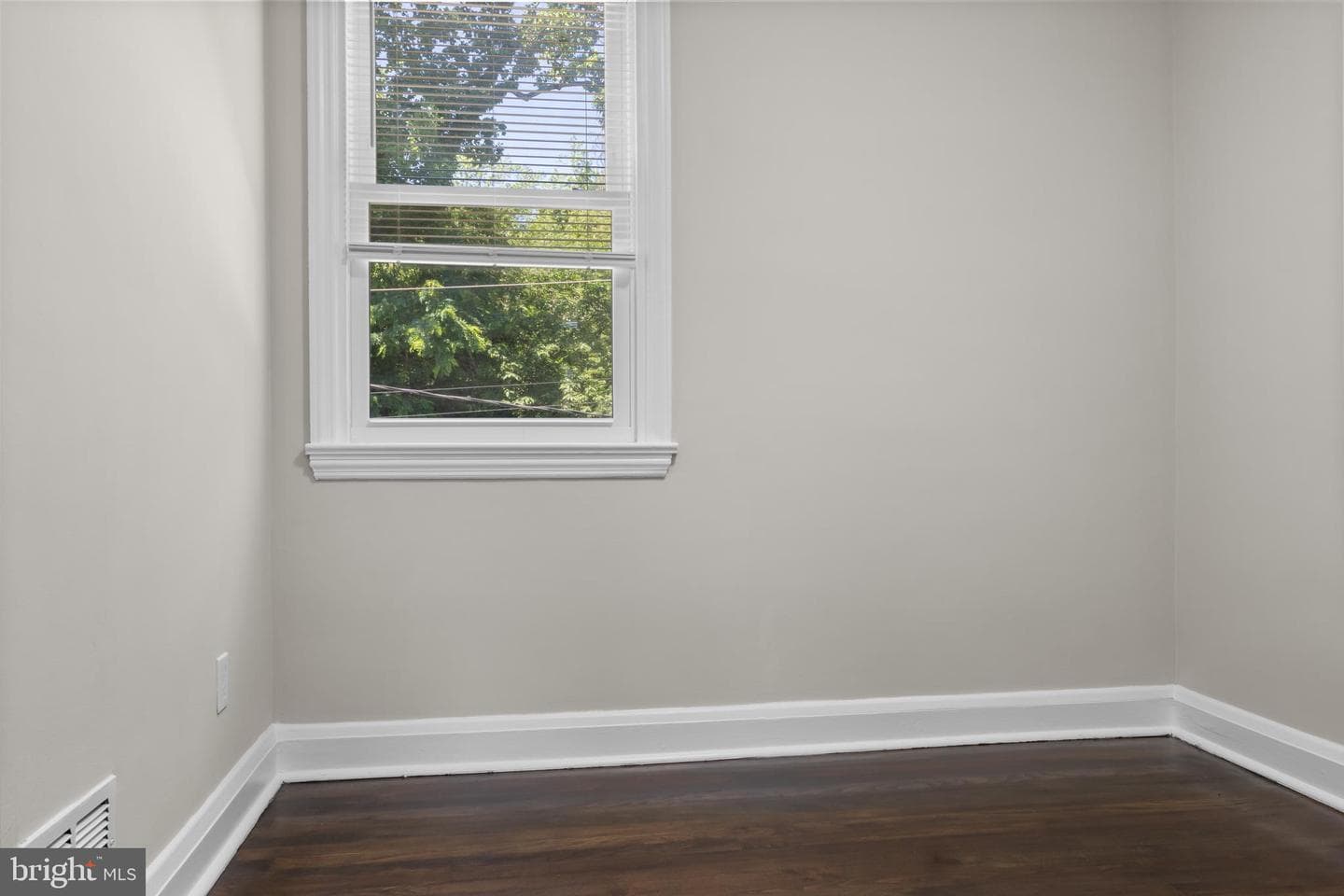 38 Briarwood Road photo 24