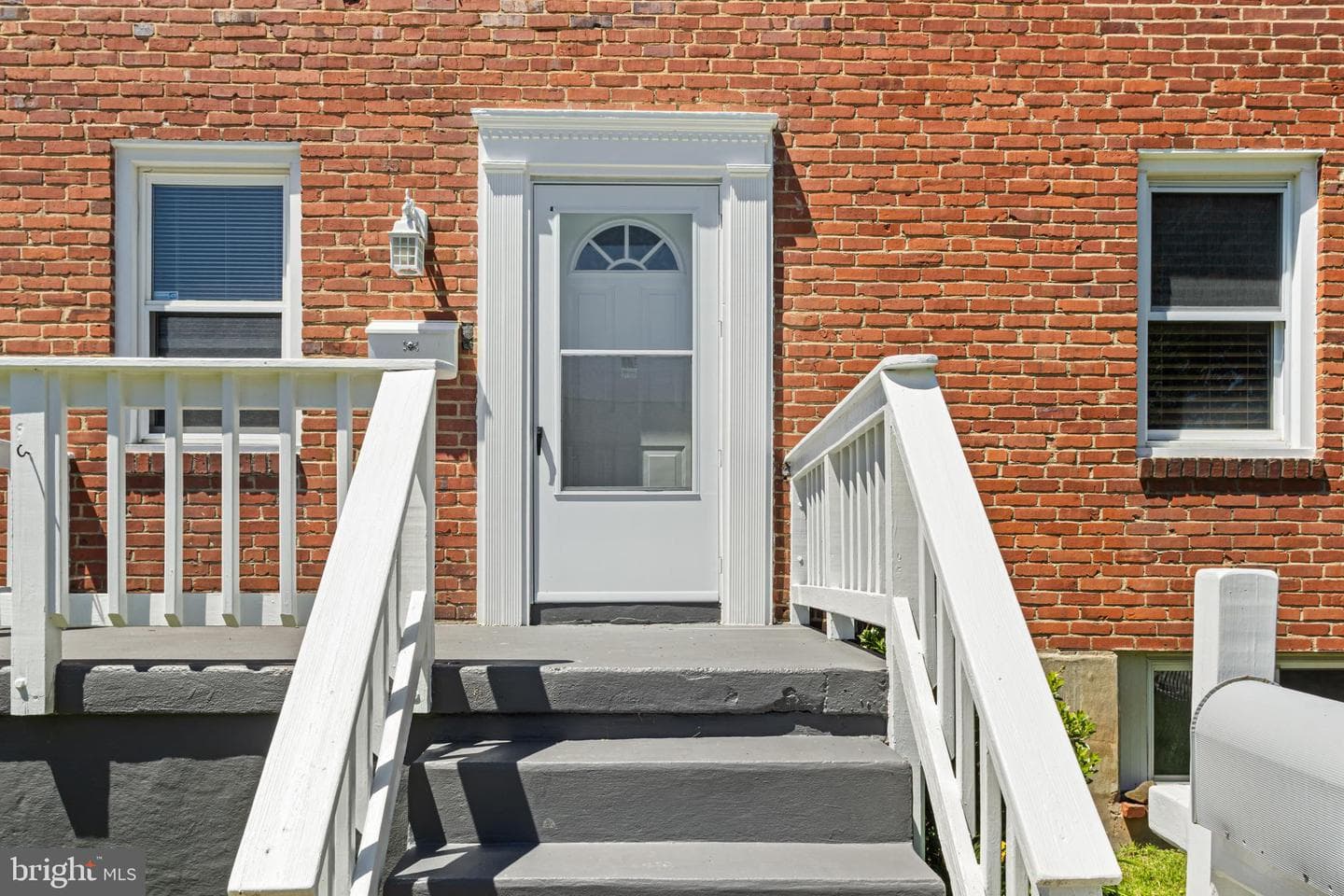 38 Briarwood Road photo 3
