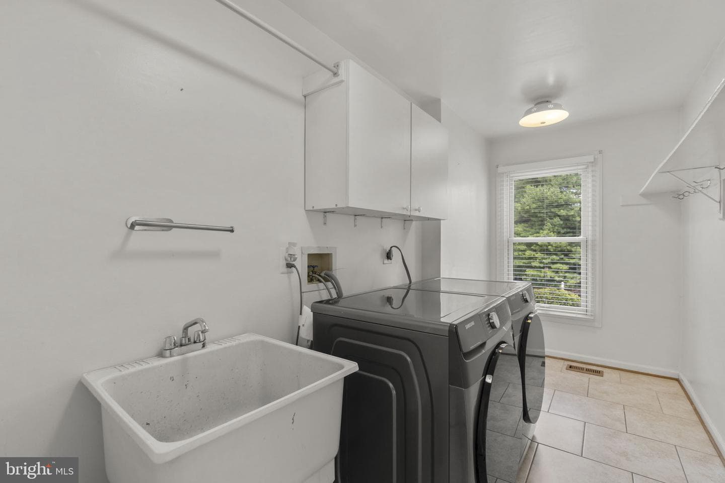 3713 Birchmere Court photo 25