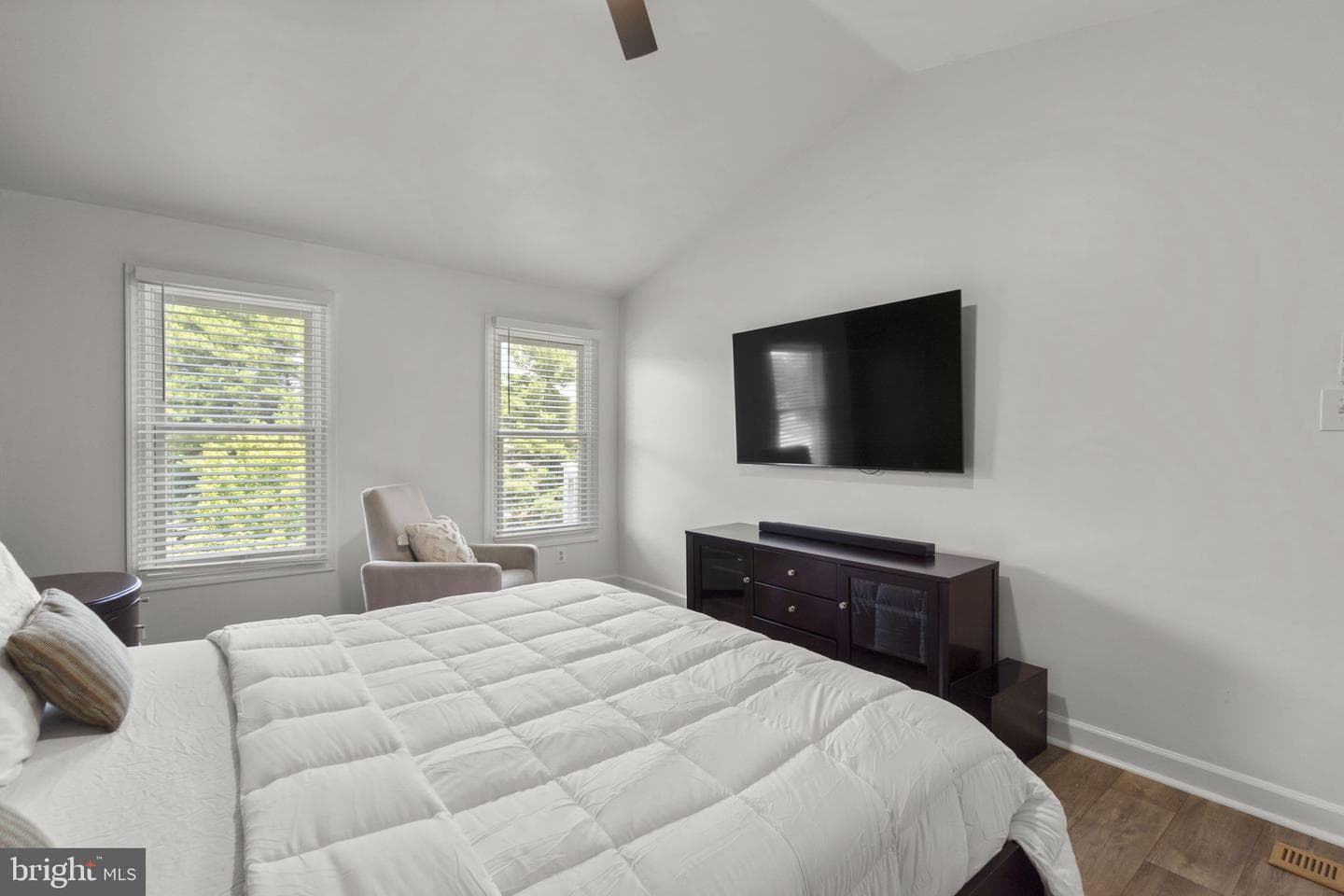 3713 Birchmere Court photo 30