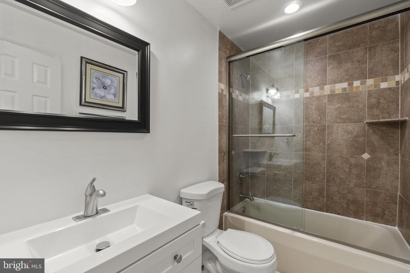 3713 Birchmere Court photo 36