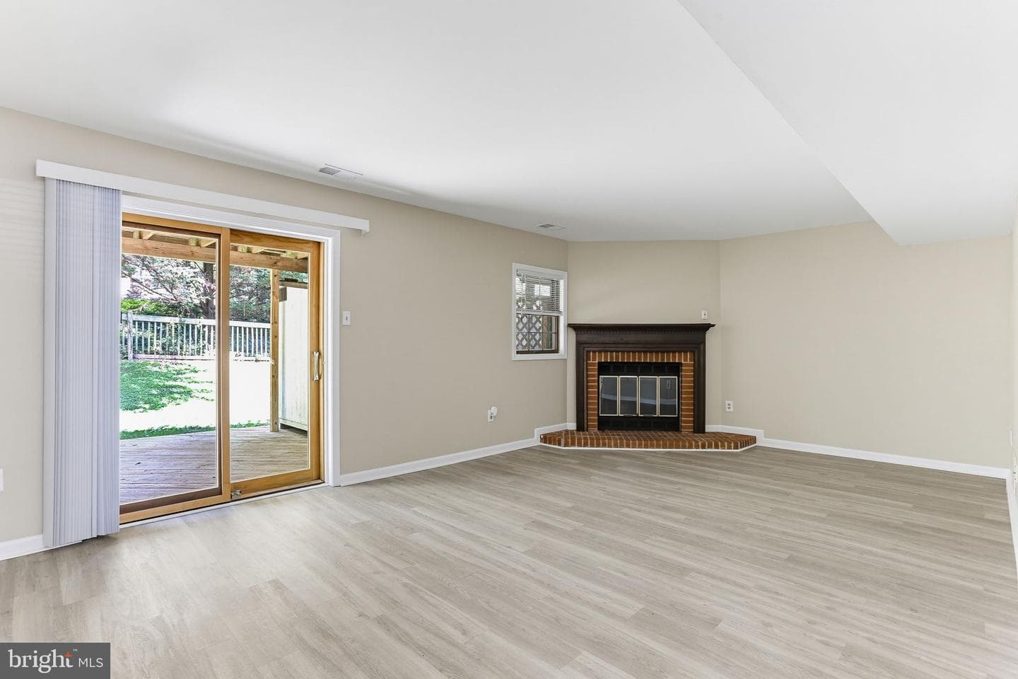 42 Rhodes Place photo 20