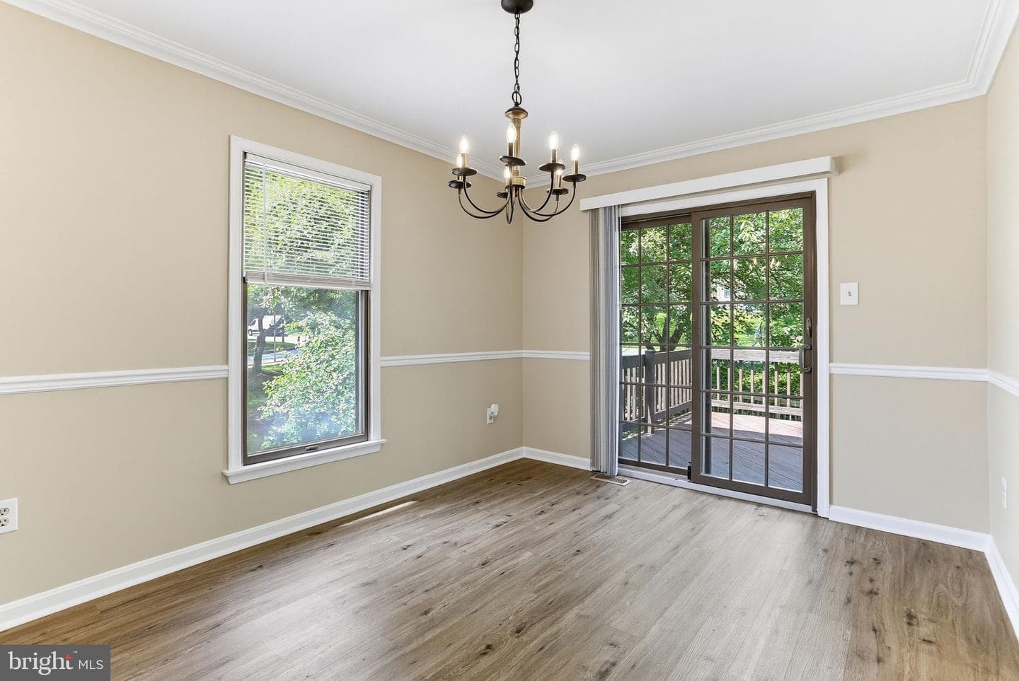 42 Rhodes Place photo 9