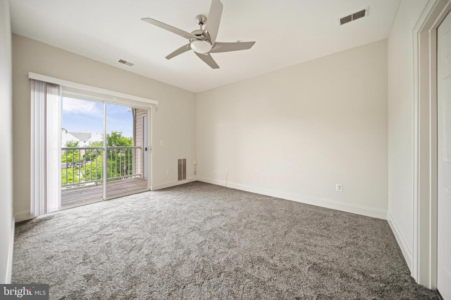 7402 Chadwell Circle #301 photo 11