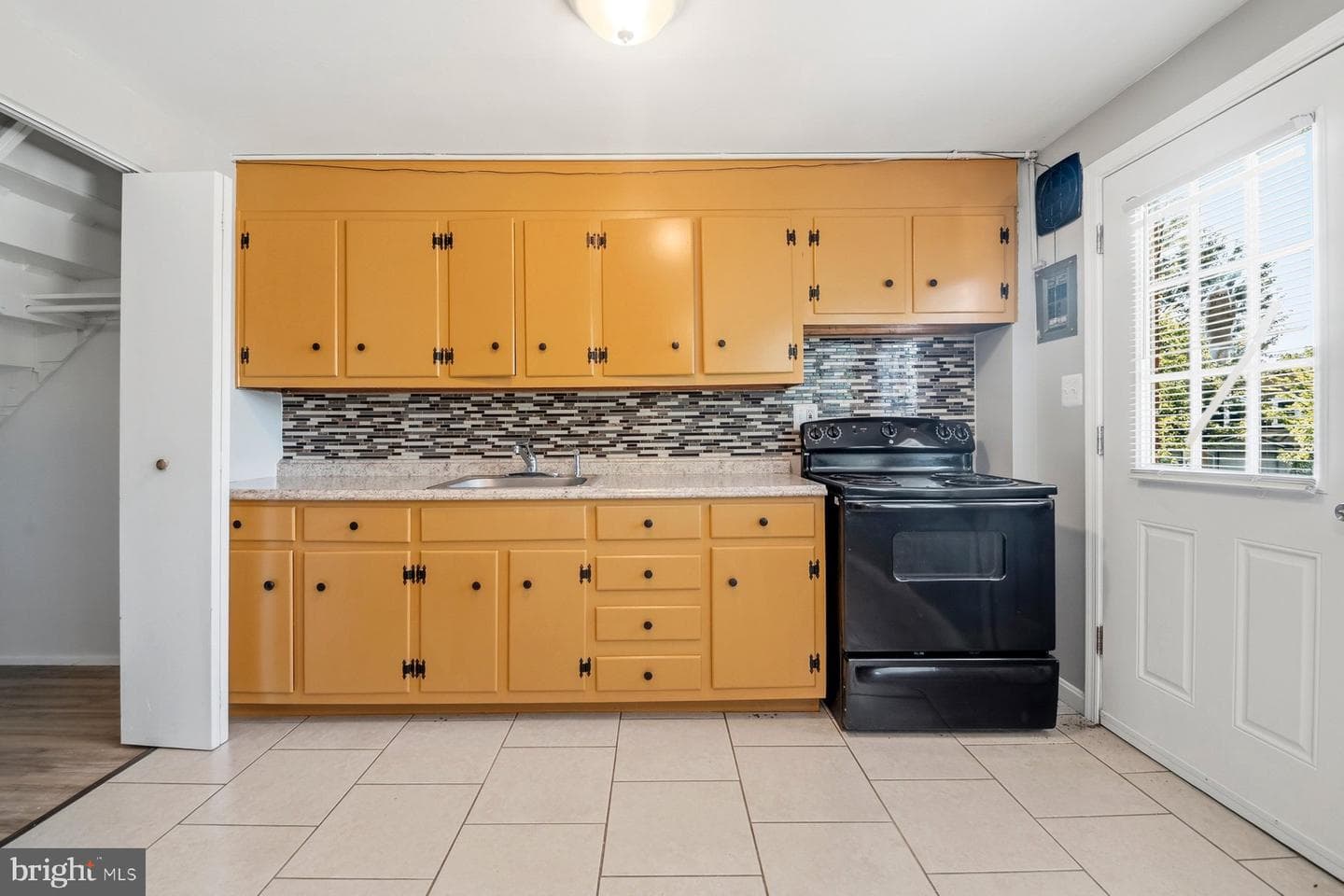 1309 Mantle St photo 9