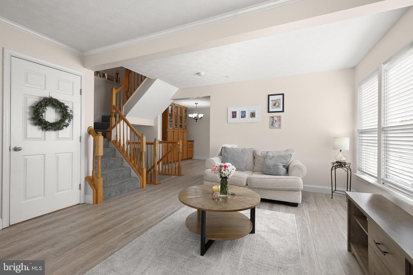 9831 Bayline Circle photo 4