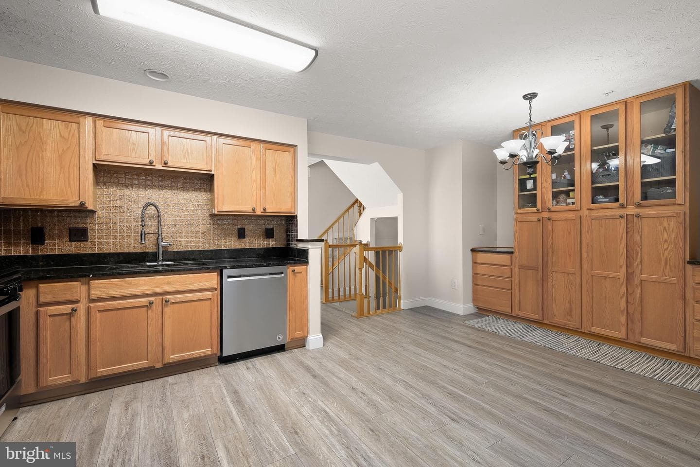 9831 Bayline Circle photo 7