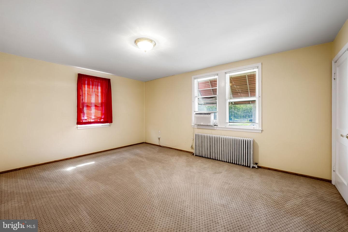 5321 Kenwood Avenue photo 15