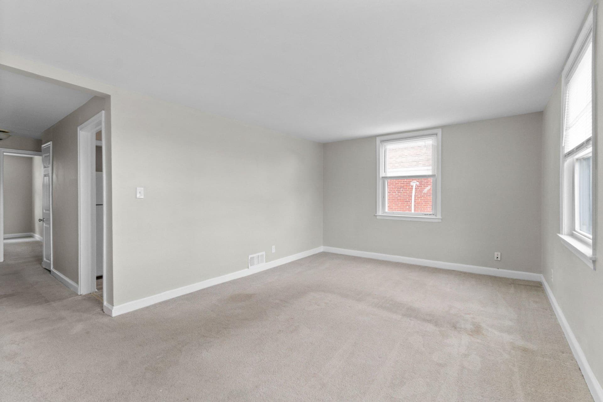 617 Delaware Avenue photo 11