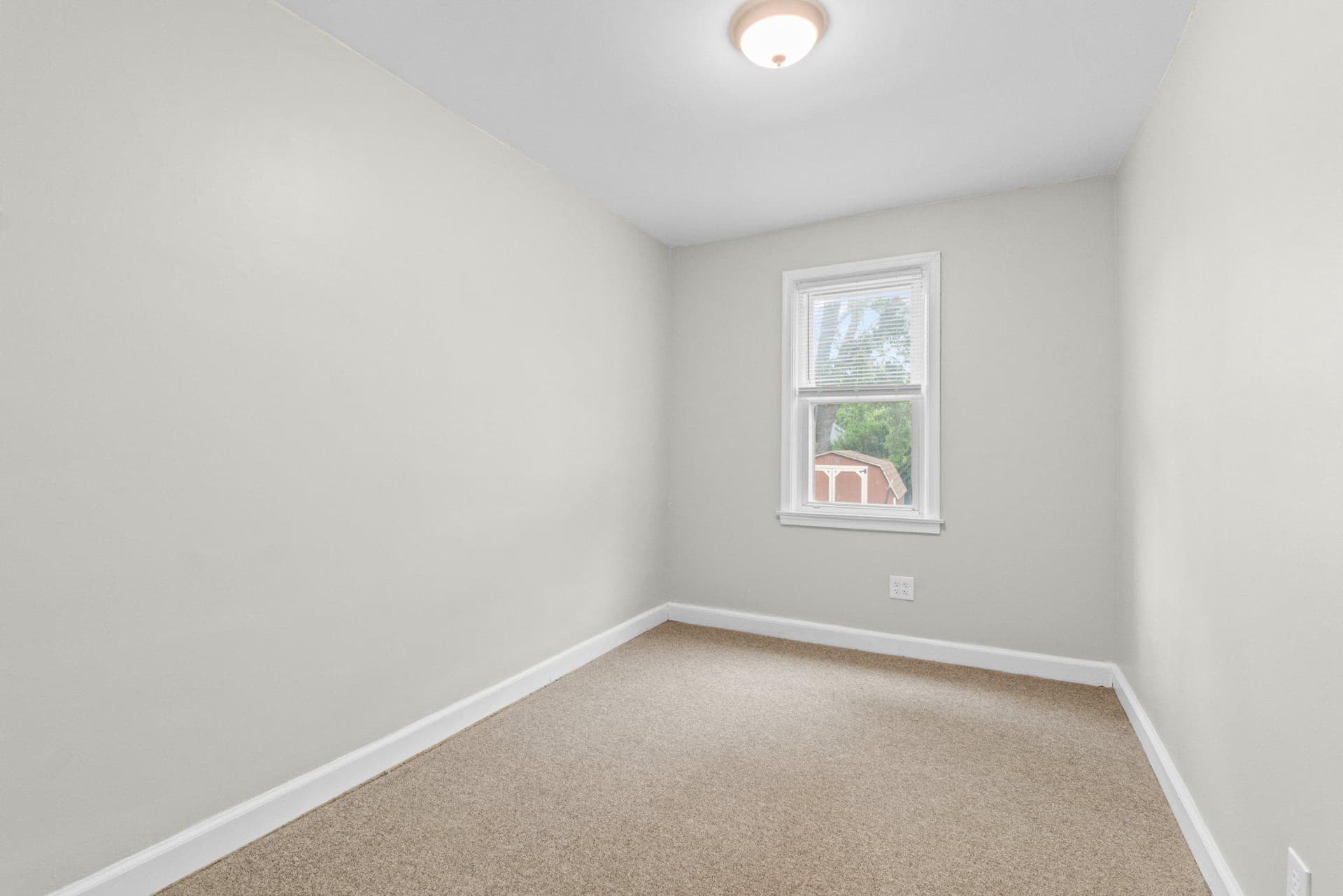 617 Delaware Avenue photo 21