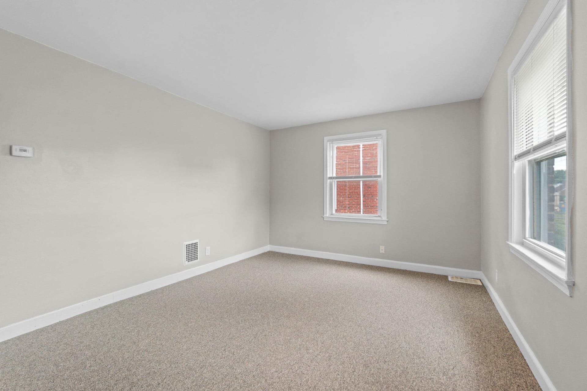 617 Delaware Avenue photo 4