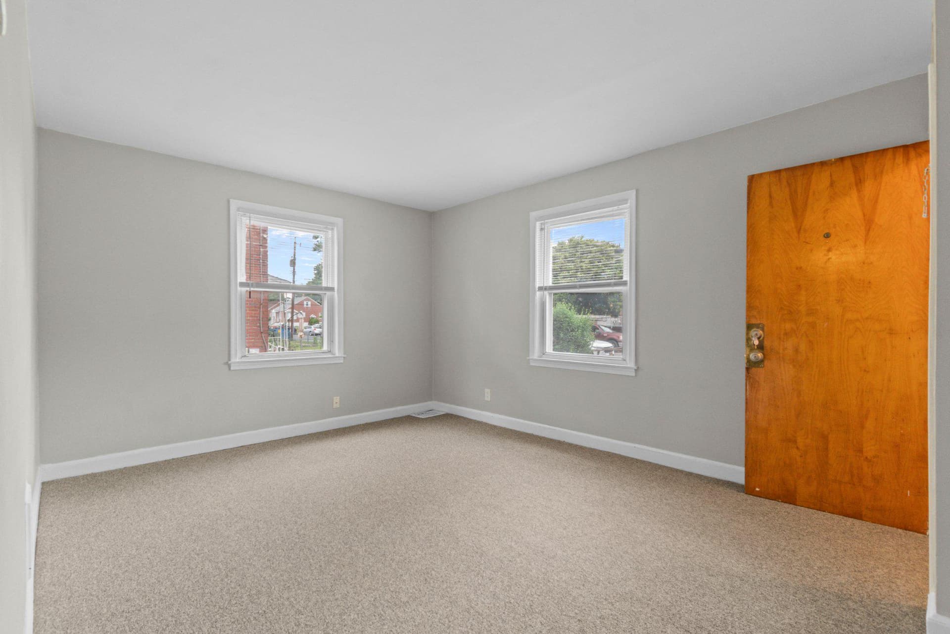 617 Delaware Avenue photo 5