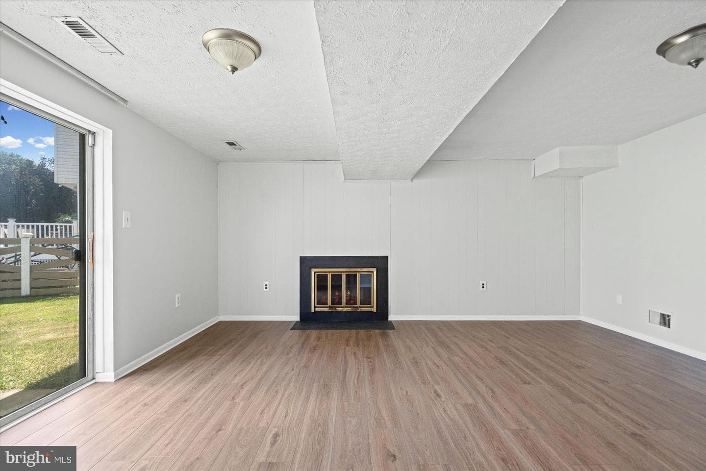 4800 Galley Road photo 18