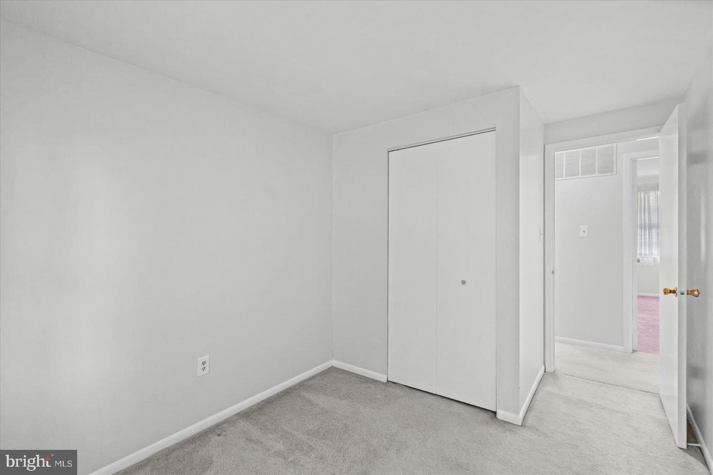 4800 Galley Road photo 32