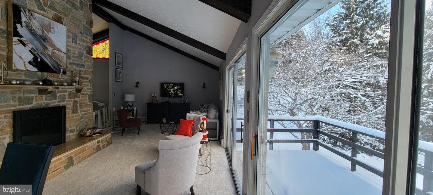 2212 Corbett Road photo 60