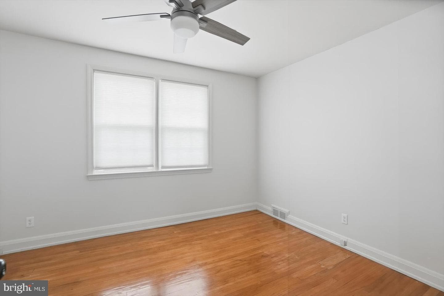 8122 Clyde Bank Road photo 24