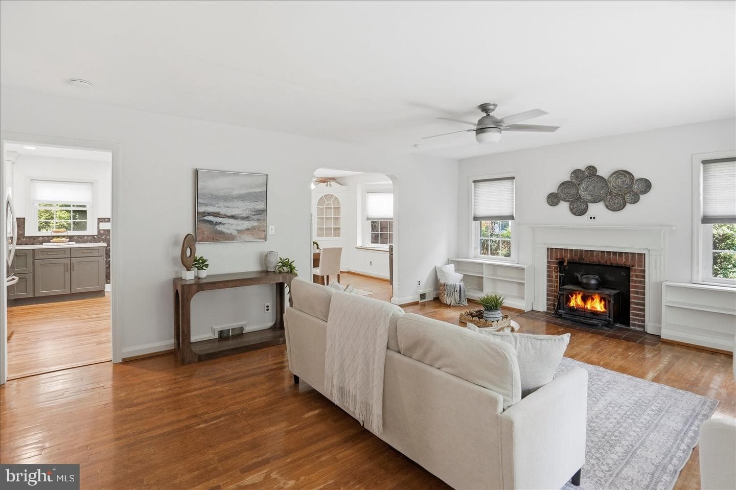 8122 Clyde Bank Road photo 3