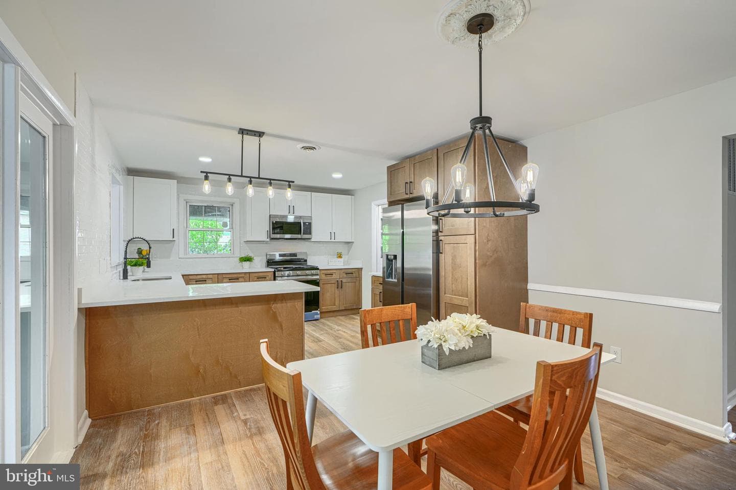 1237 48th Street photo 15