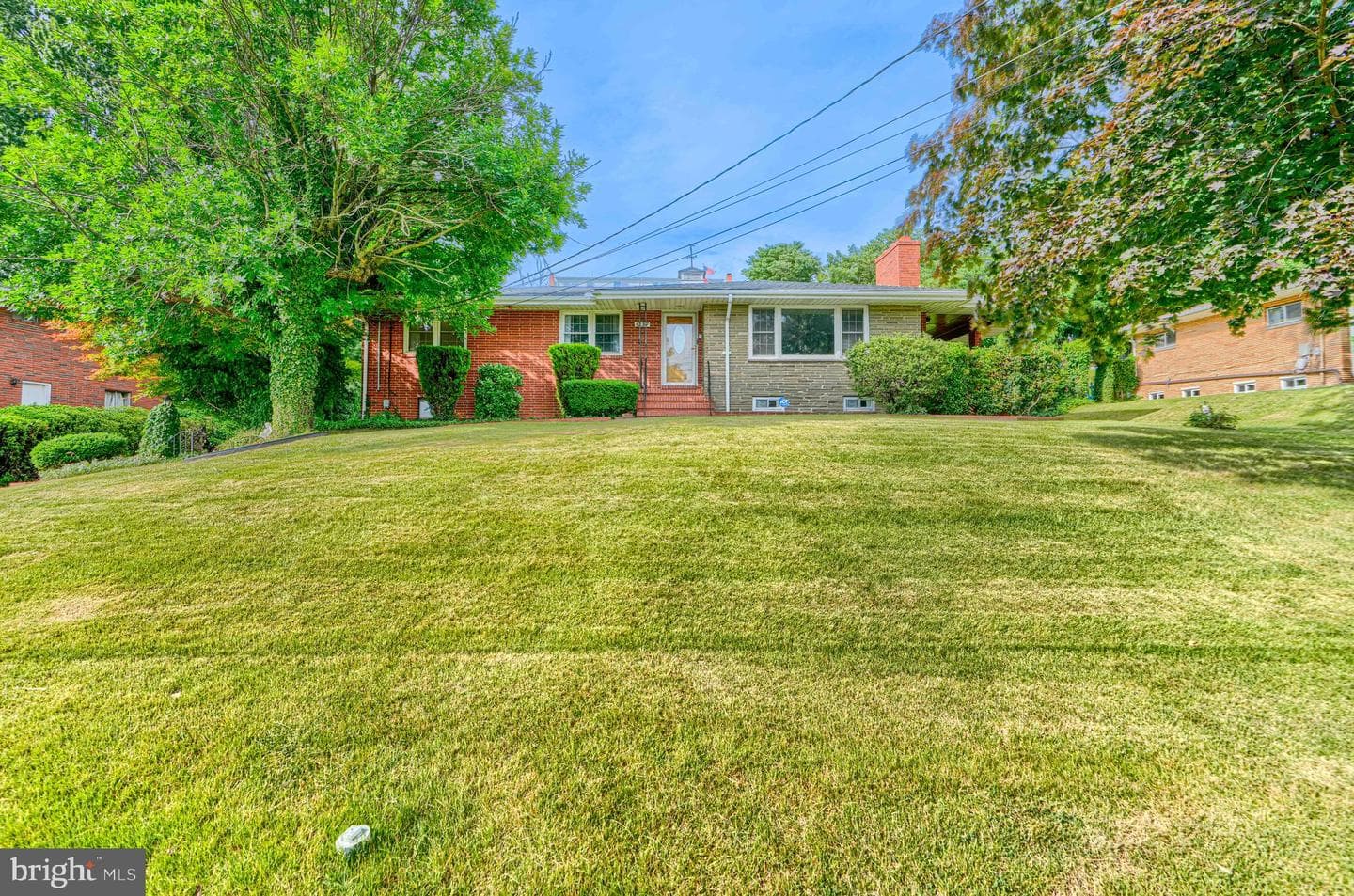 1237 48th Street photo 3