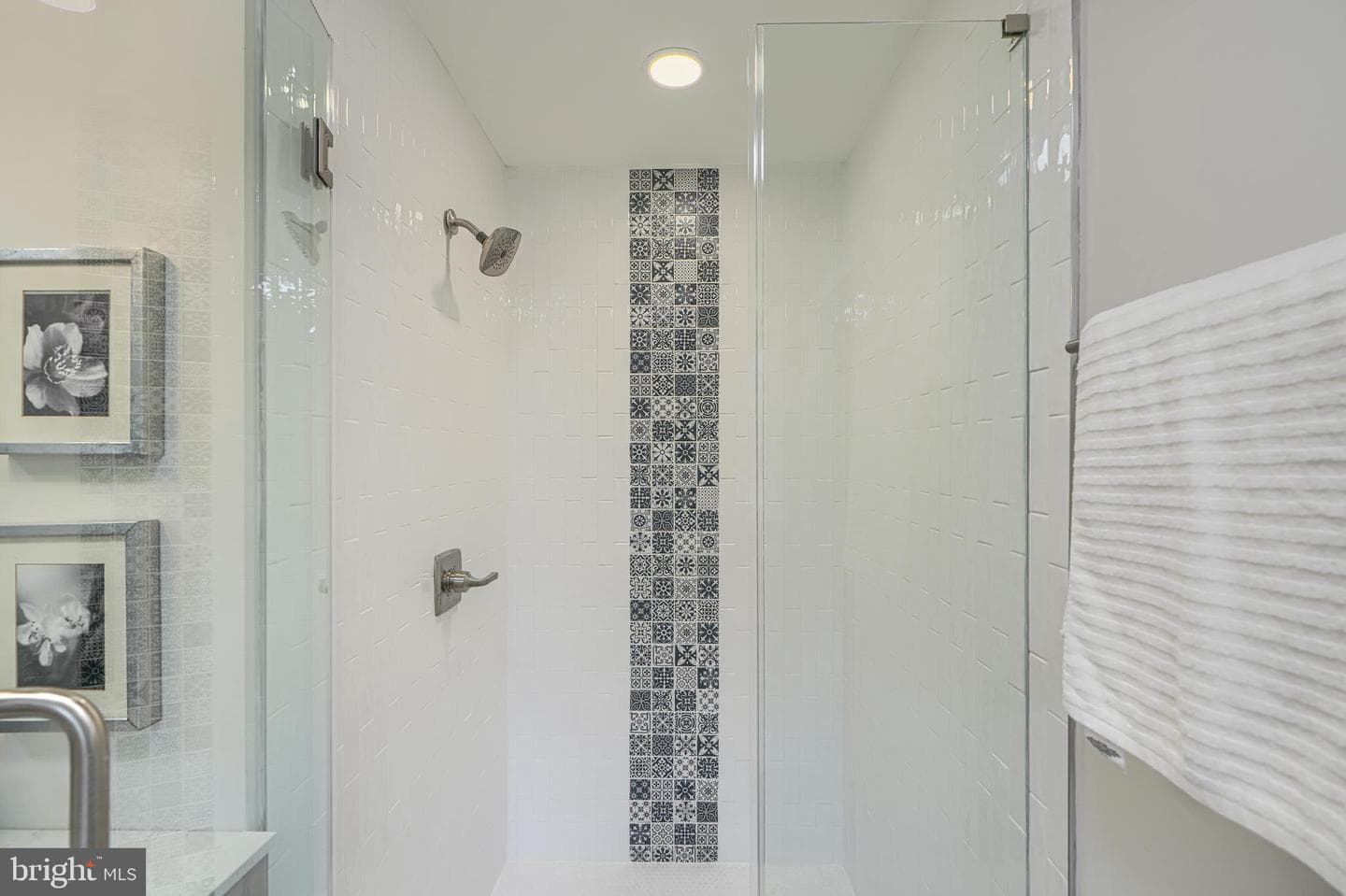 1237 48th Street photo 51