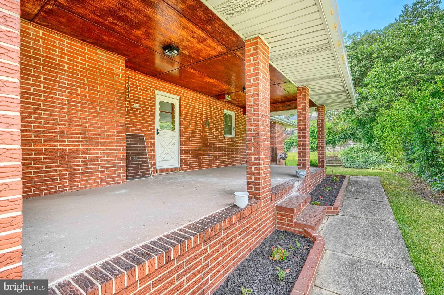 1237 48th Street photo 62