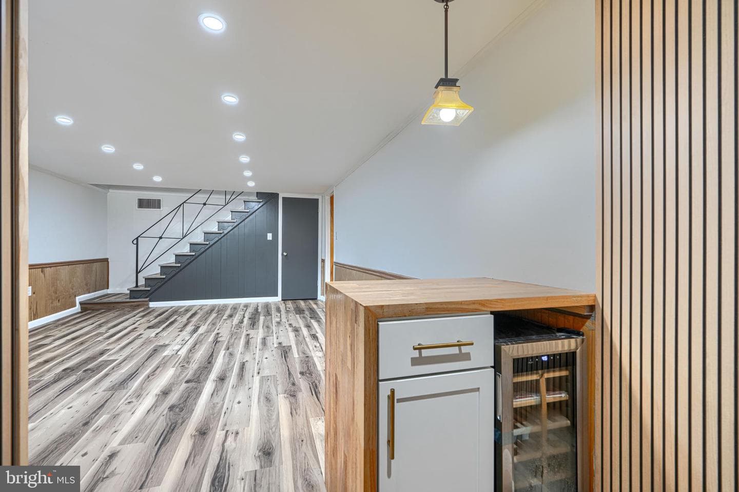 6821 Barnett Road photo 30